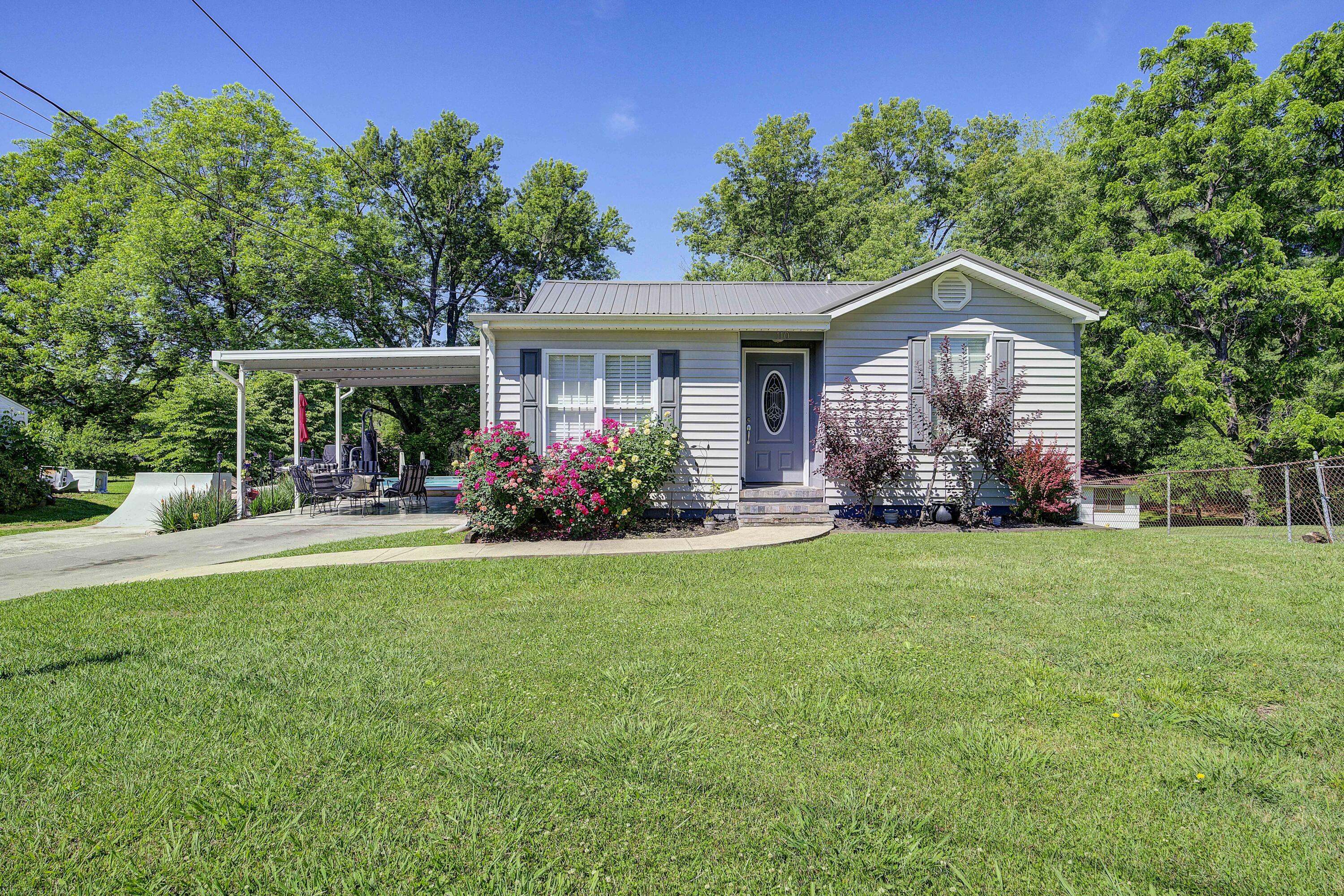 Property Photo:  110 Oak Road  TN 37620 