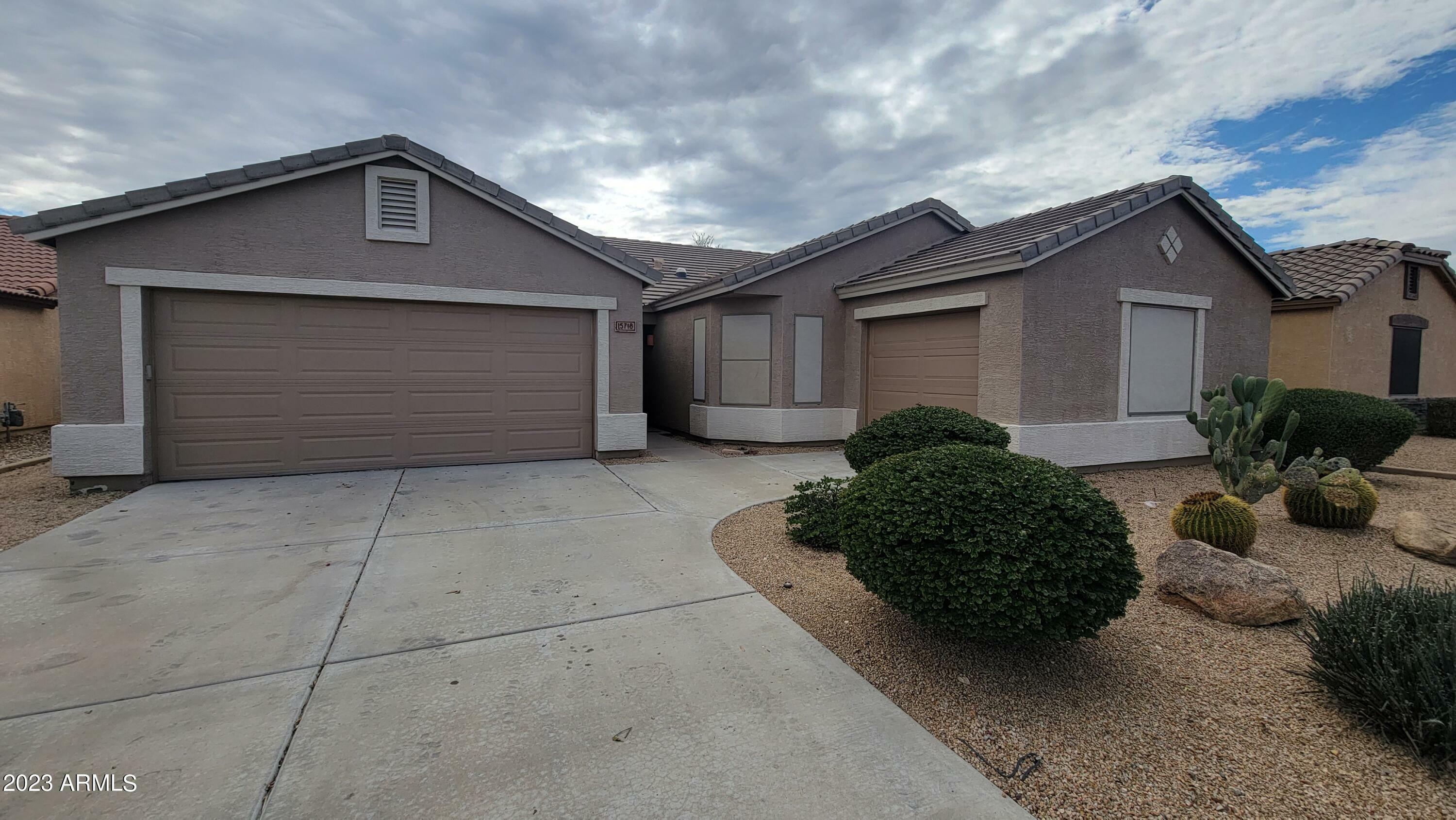 Property Photo:  15718 N 164th Lane  AZ 85388 