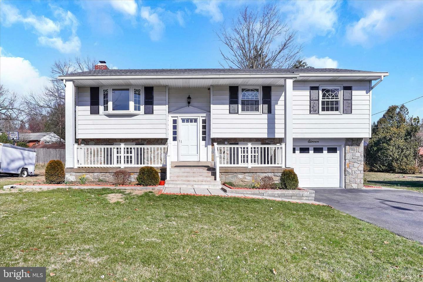 Property Photo:  11 Fresh Meadow Drive  PA 17603 