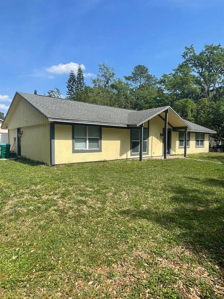 Property Photo:  713 Thistle Place  FL 32708 