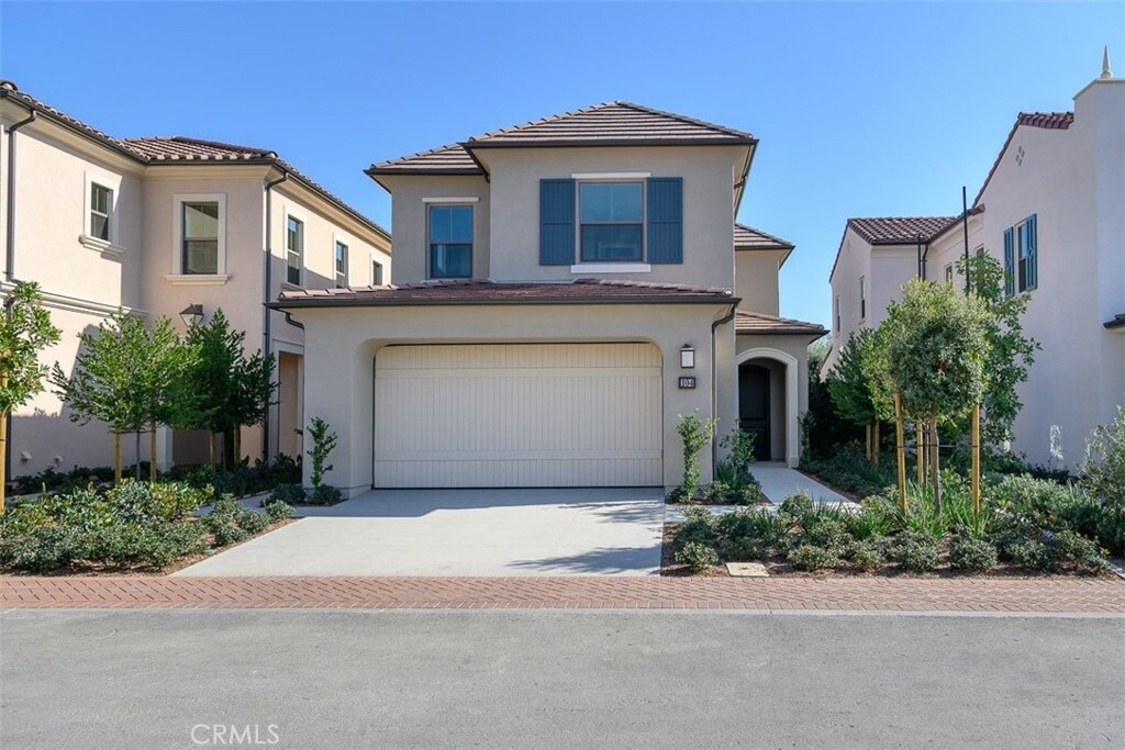 104 Omar  Irvine CA 92620 photo