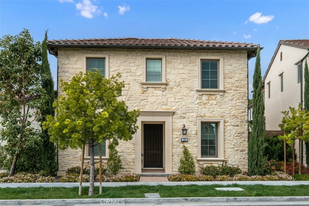 Property Photo: 125 Bellini CA 92602