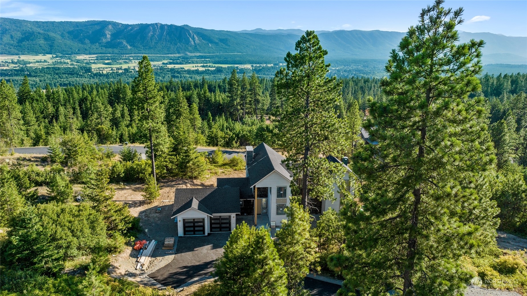 1610 Forest Ridge Dr  Cle Elum WA 98922 photo
