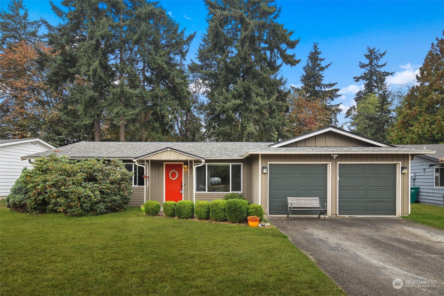 Property Photo:  28503 20th Avenue S  WA 98003 