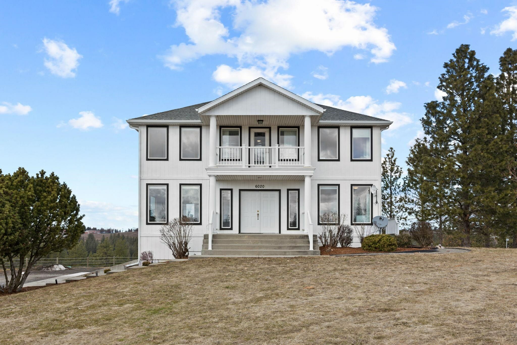 Property Photo: 6020 E Lincoln Ln WA 99217