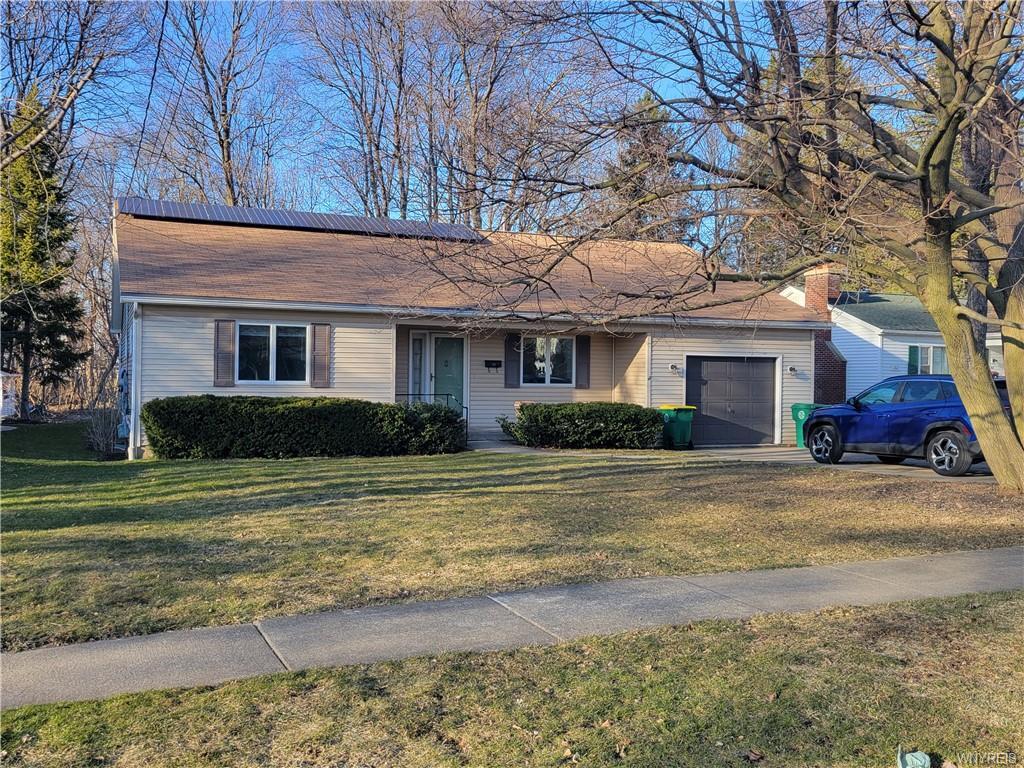 Property Photo: 18 Henderson Place NY 14075