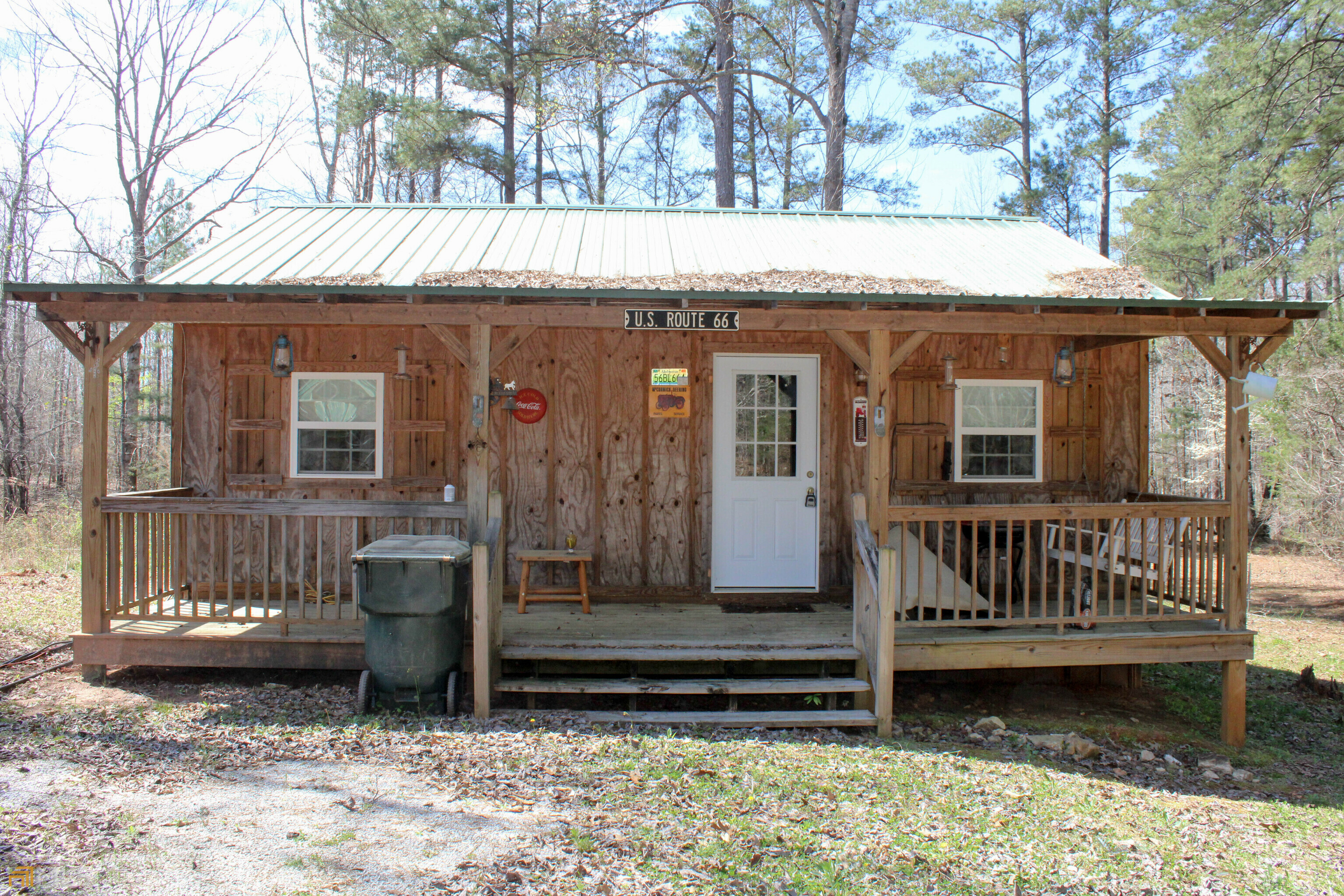 Property Photo:  1093 County Road 142  AL 36274 