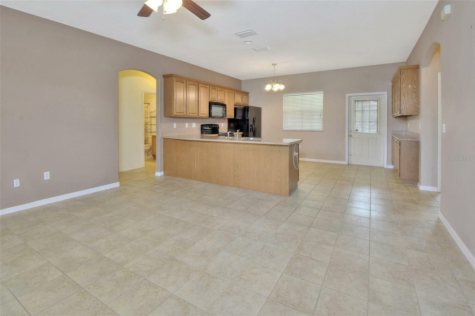 Property Photo:  1817 Quail Hollow Drive  FL 32720 