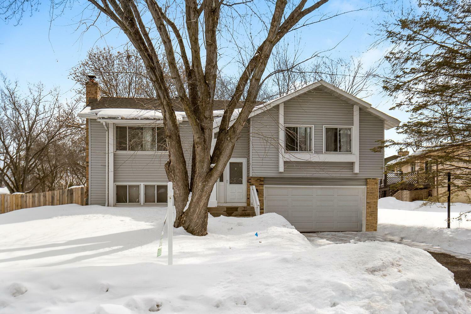 Property Photo:  12221 Allen Drive  MN 55337 