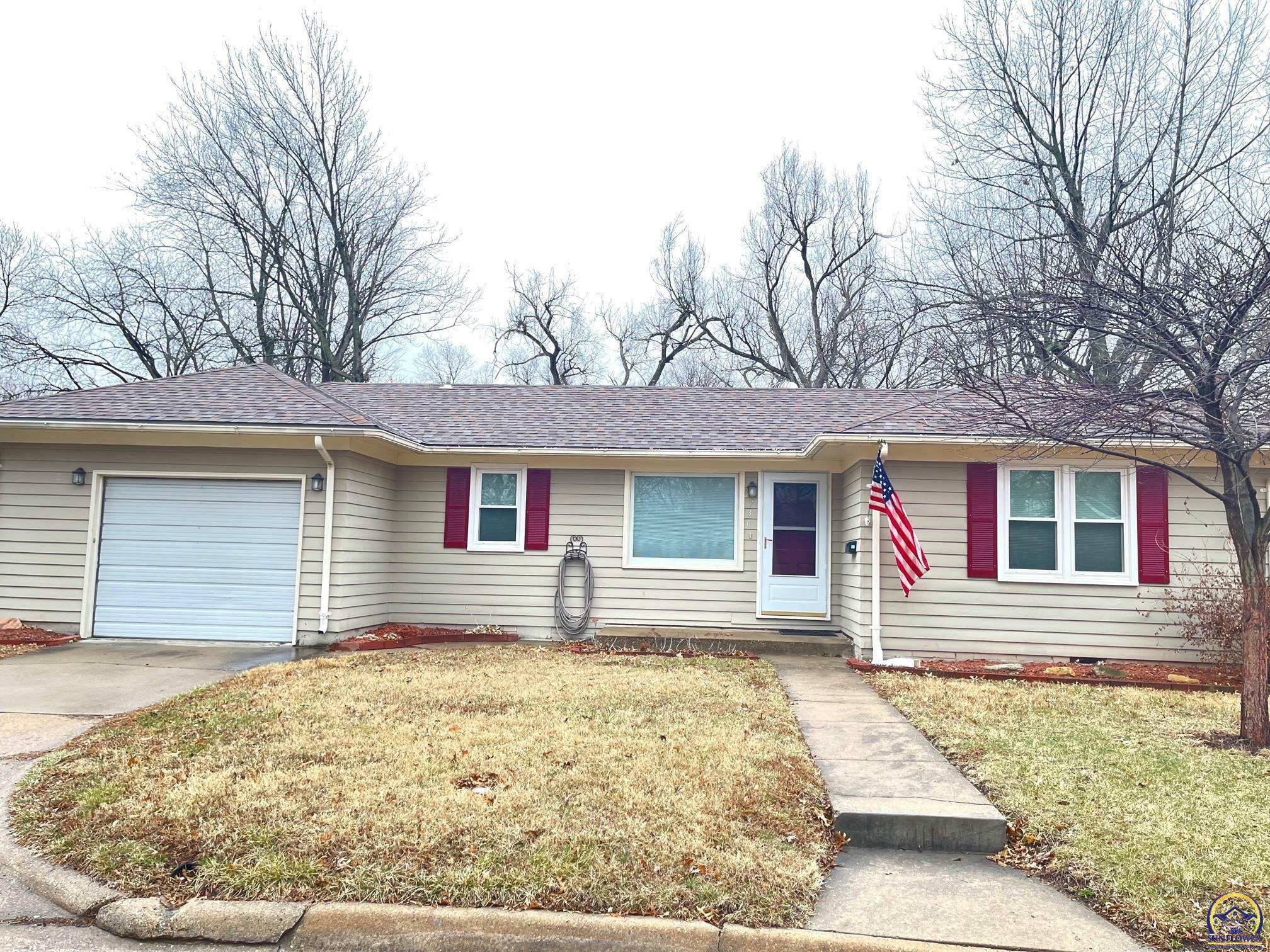 Property Photo:  730 SW Frazier Ct  KS 66606 