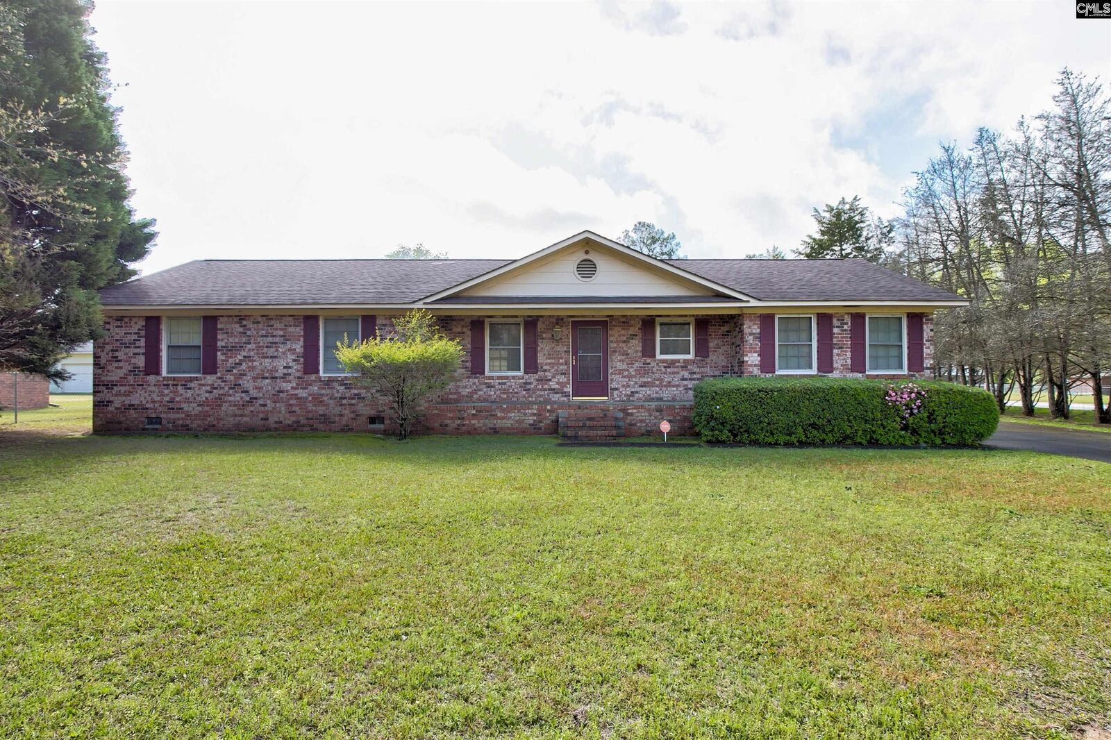 Property Photo:  5040 Queen Chapel Rd  SC 29040 