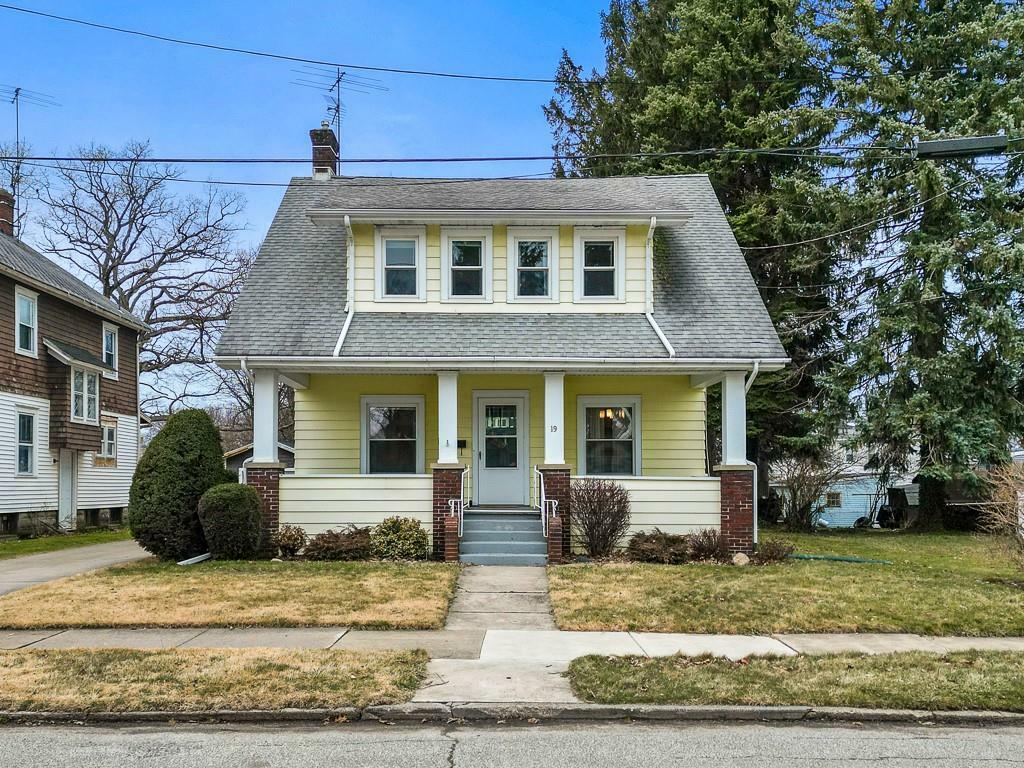 Property Photo:  19 Pershing Avenue  PA 16428 