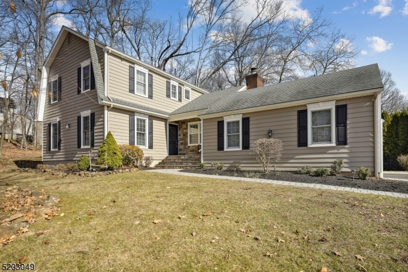 Property Photo:  7 Deerwood Trl  NJ 07059 