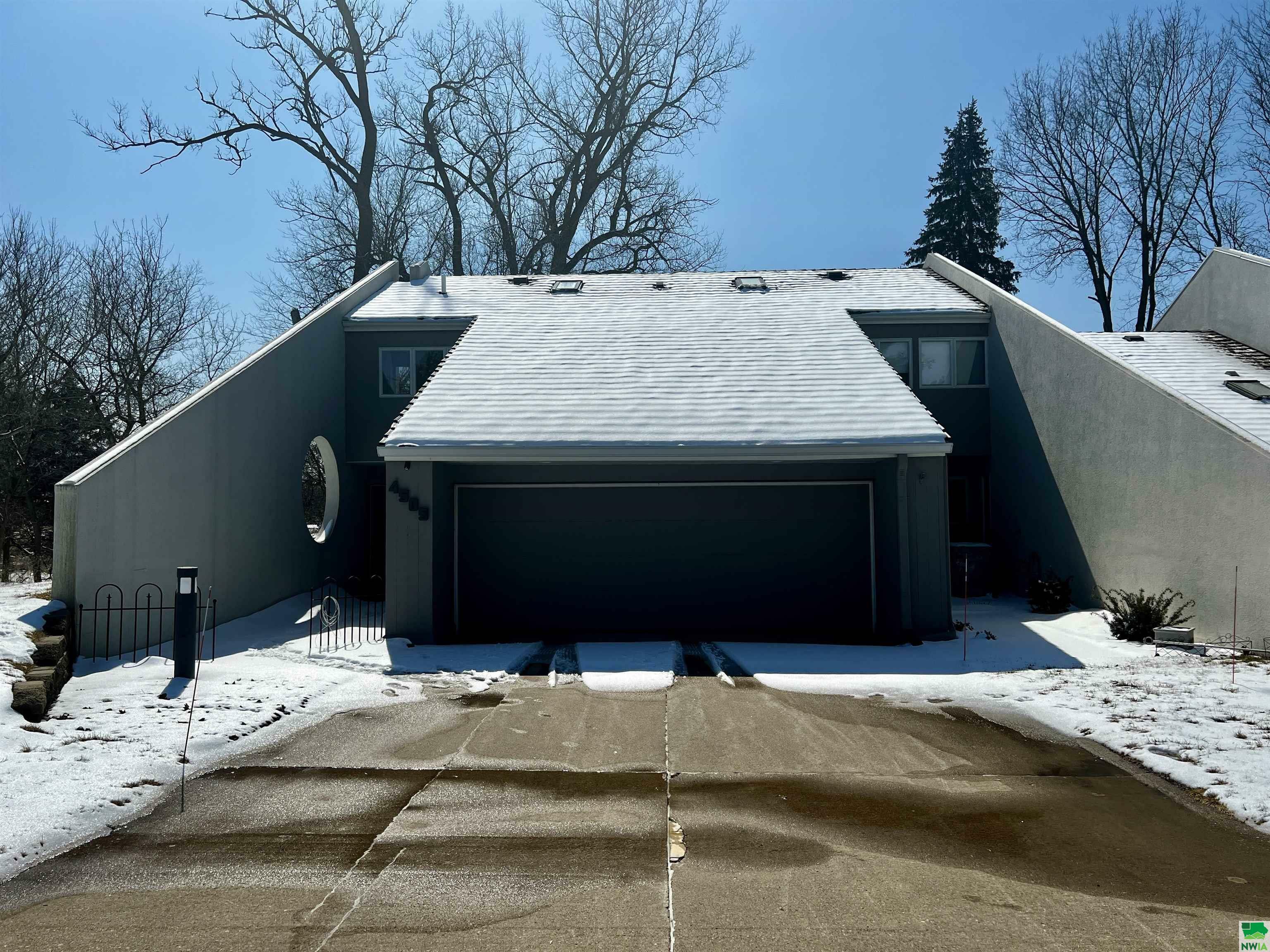 Property Photo:  4505 Hamilton Blvd  IA 51104 