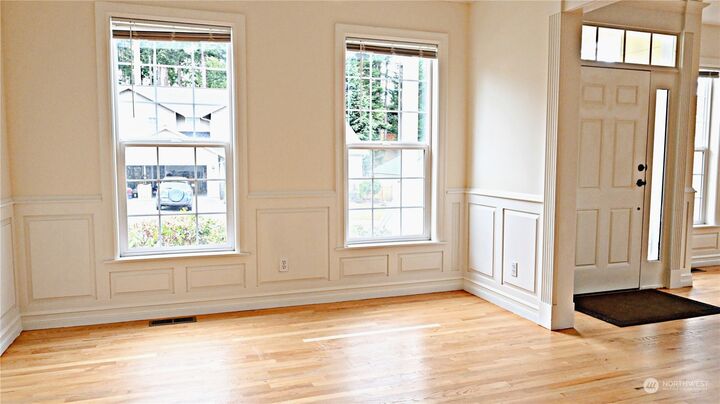 Property Photo:  2414 42nd Place  WA 98221 