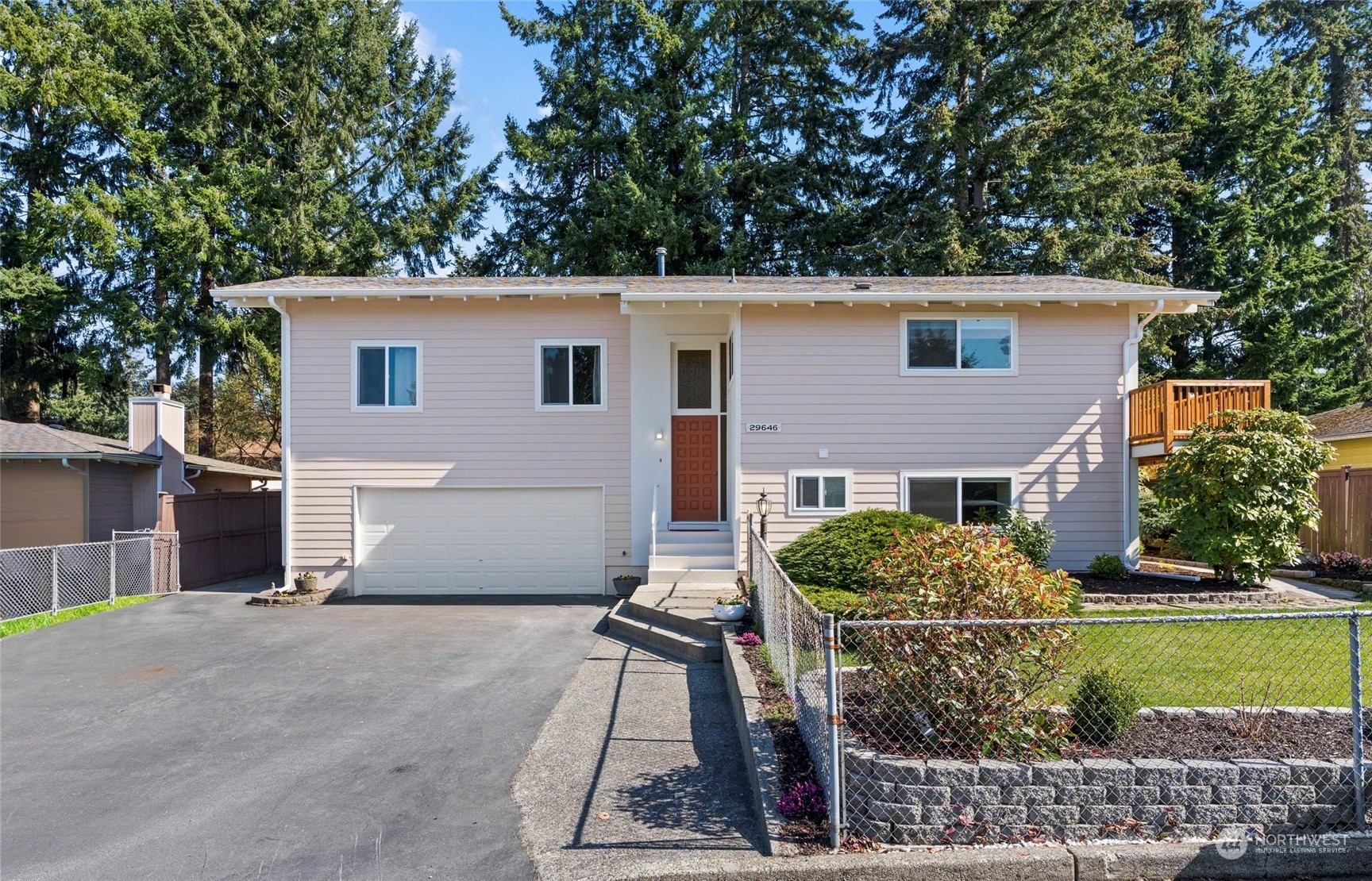 Property Photo: 29646 41st Place S WA 98001