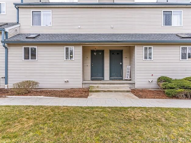 Property Photo:  24 Ivy Grove Court 24  CT 06484 