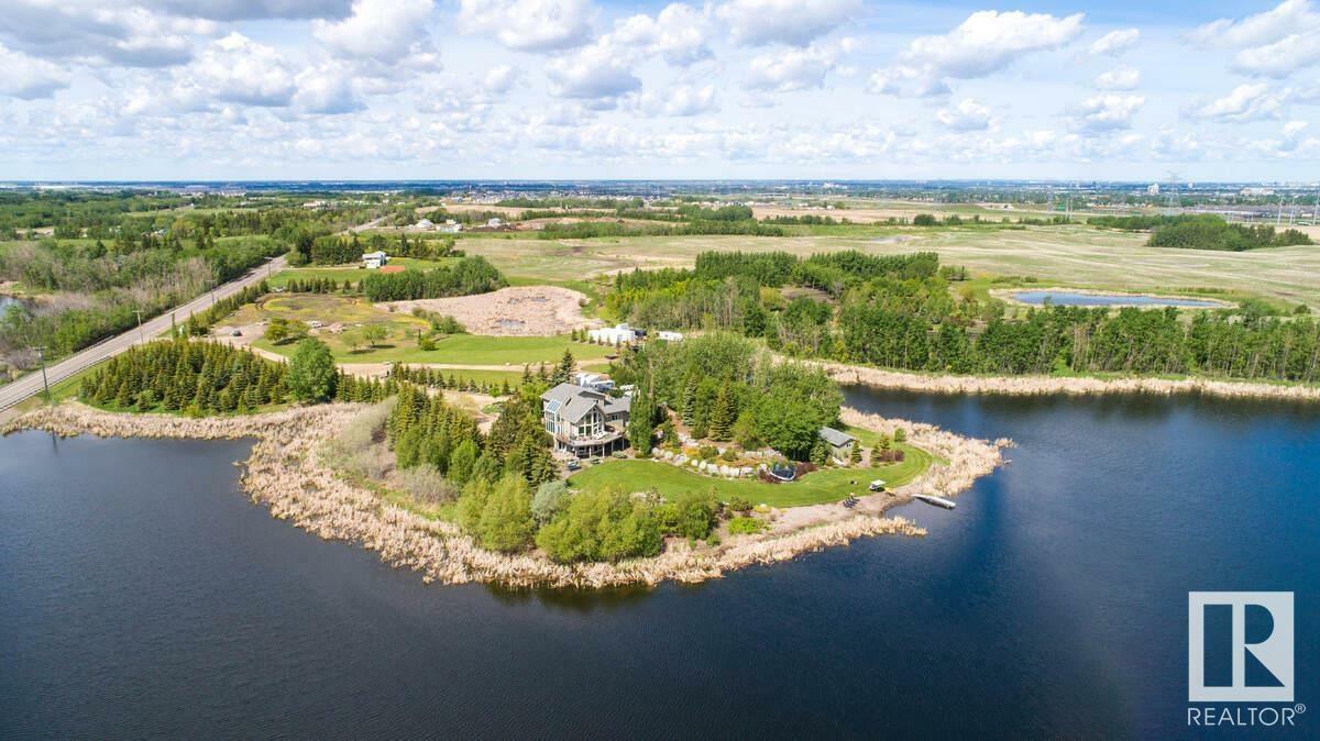 Property Photo: 1730 Ellerslie Road SW AB T6X 1A7