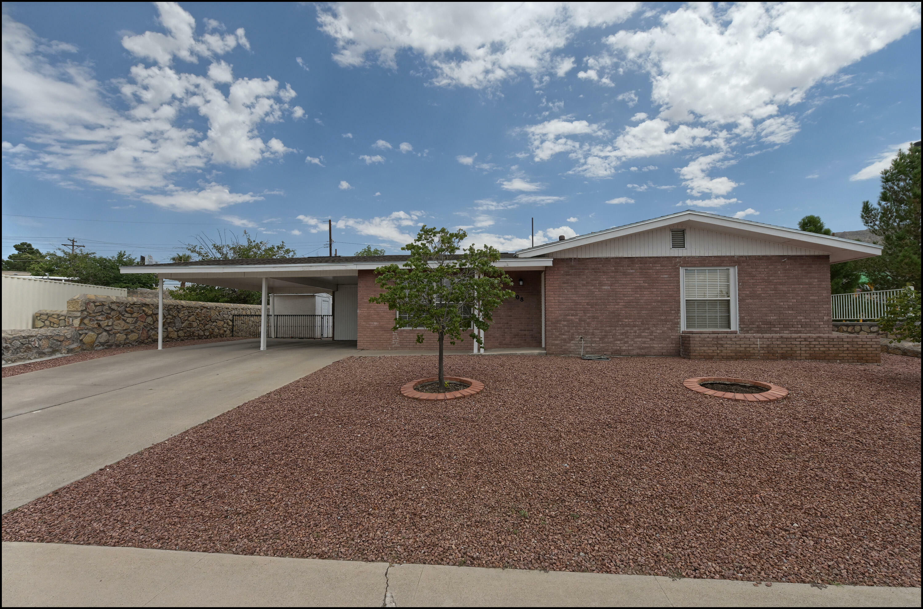 Property Photo:  6208 Fiesta Drive  TX 79912 