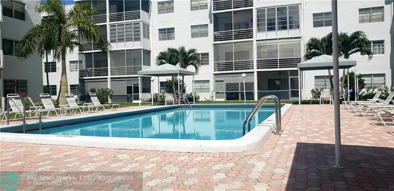 3000 E Sunrise Lakes Dr 109  Sunrise FL 33322 photo