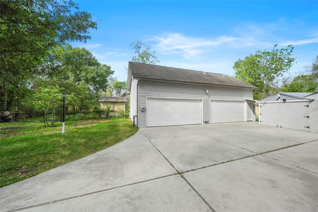 Property Photo: 6780 Cayton Street A TX 77061