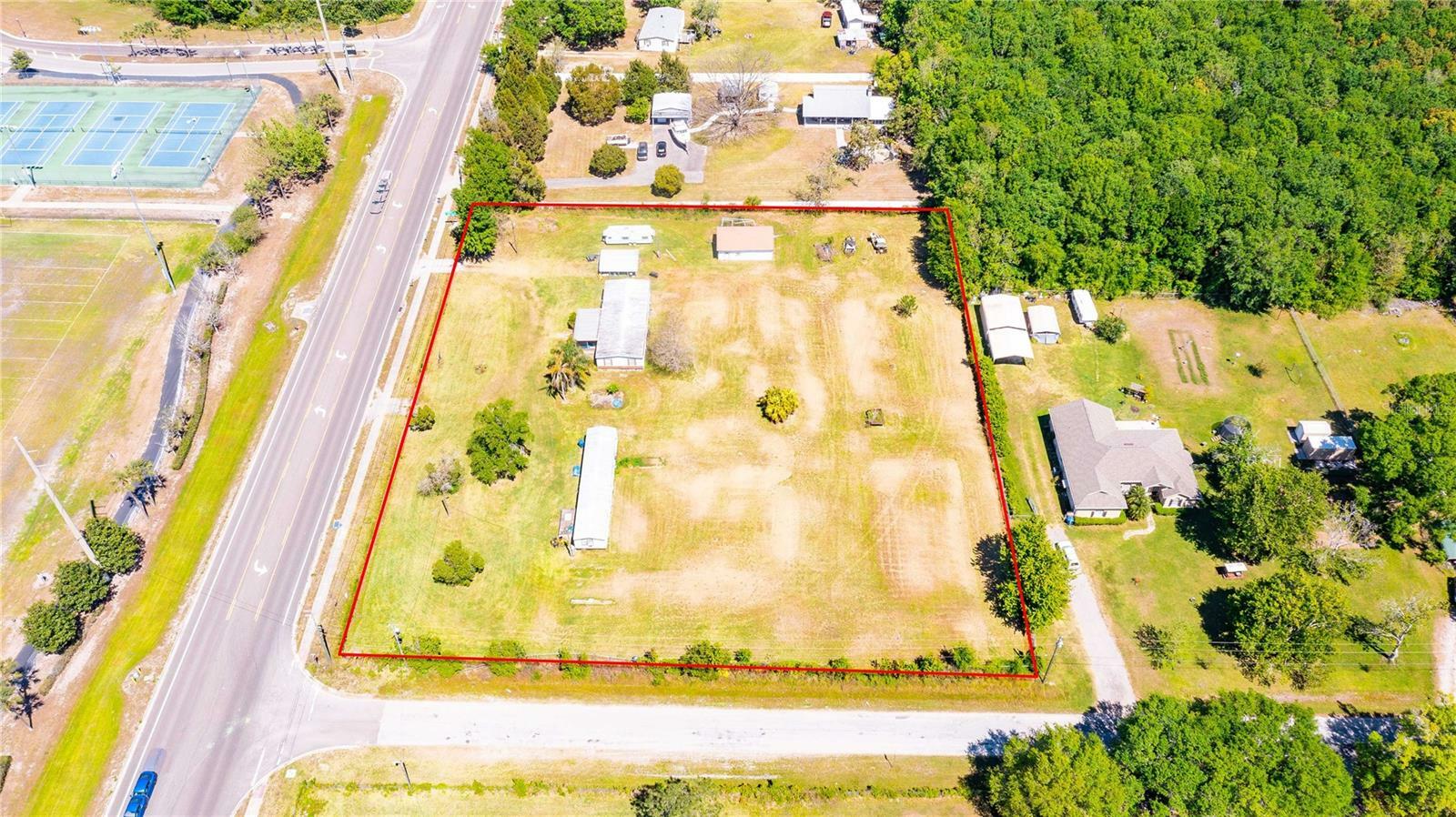 Property Photo:  7722 Boyette Rd  FL 33545 