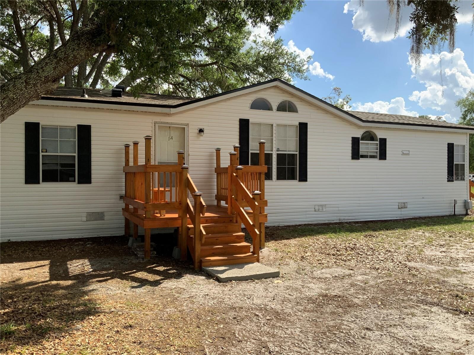 Property Photo:  14 Mullins Road  FL 33880 
