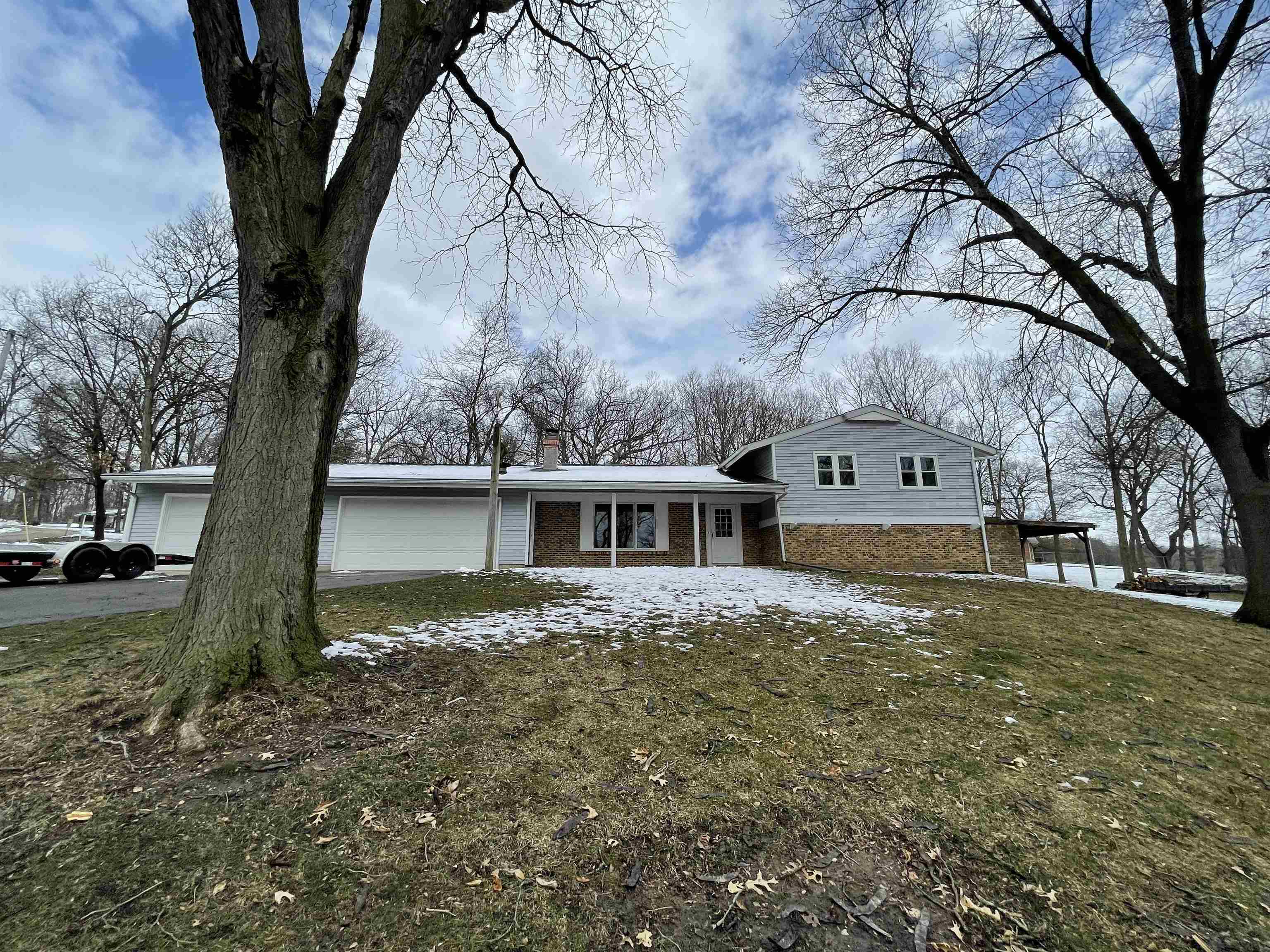 6431 N Deer Path Road  Oregon IL 61061 photo