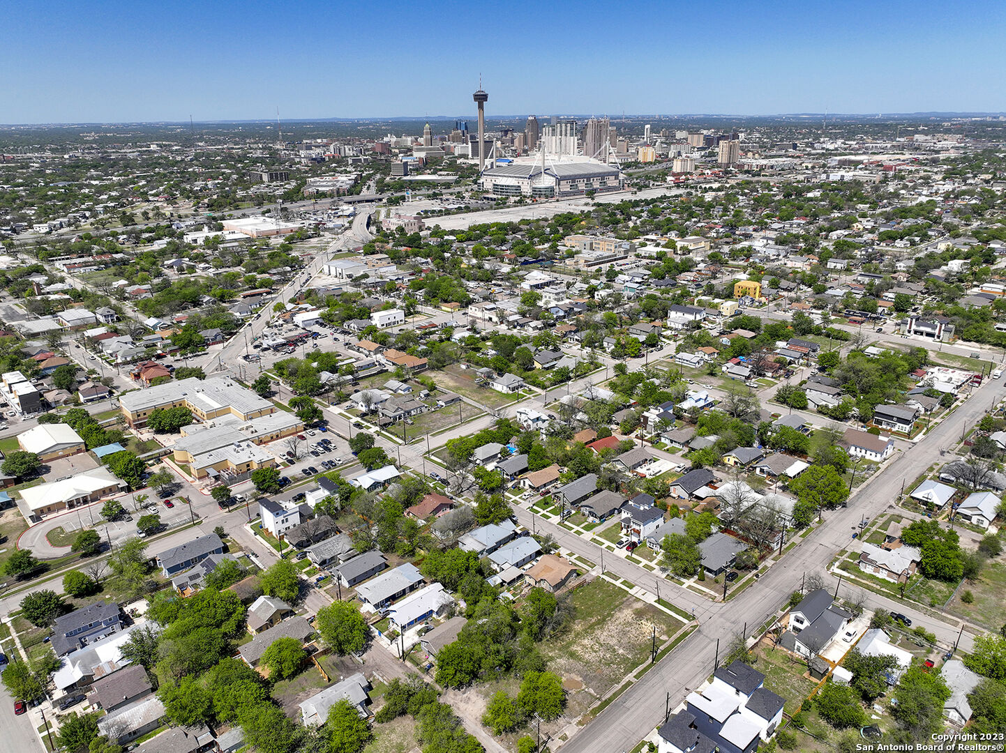 Property Photo:  724 Indiana St  TX 78210 