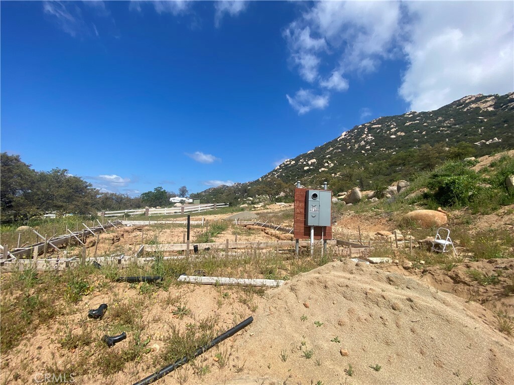 Property Photo:  18124 Viejo Road  CA 92562 