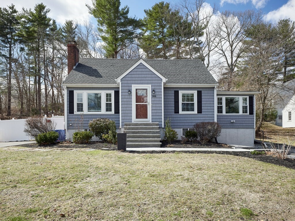 388 Vernon St  Wakefield MA 01880 photo