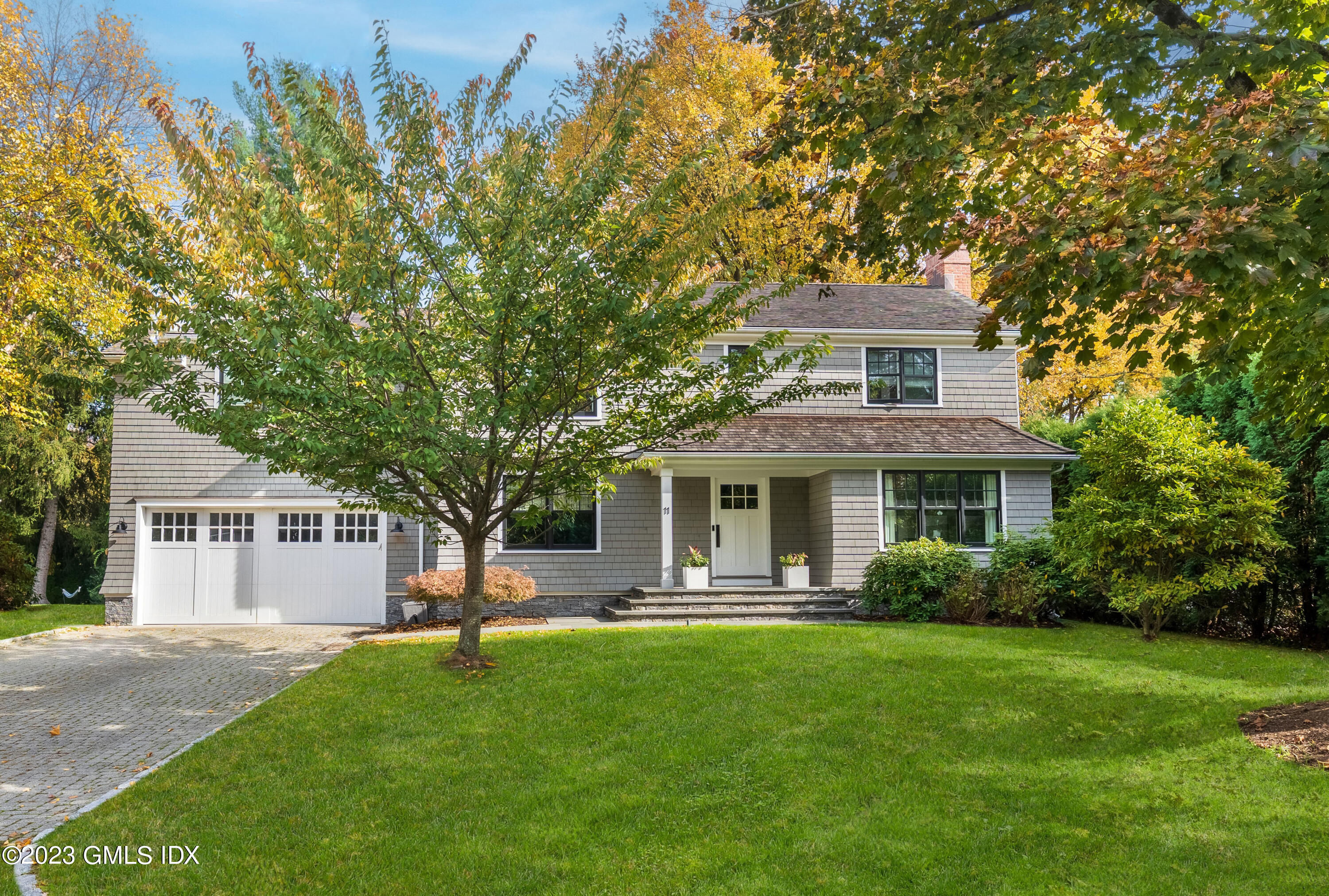 Property Photo: 11 Colonial Lane CT 06878