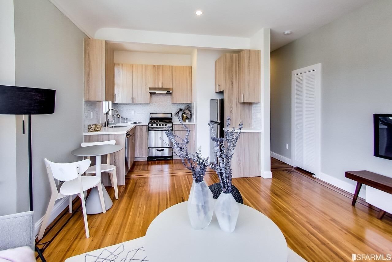 Property Photo: 3410 22nd Street 5 CA 94110