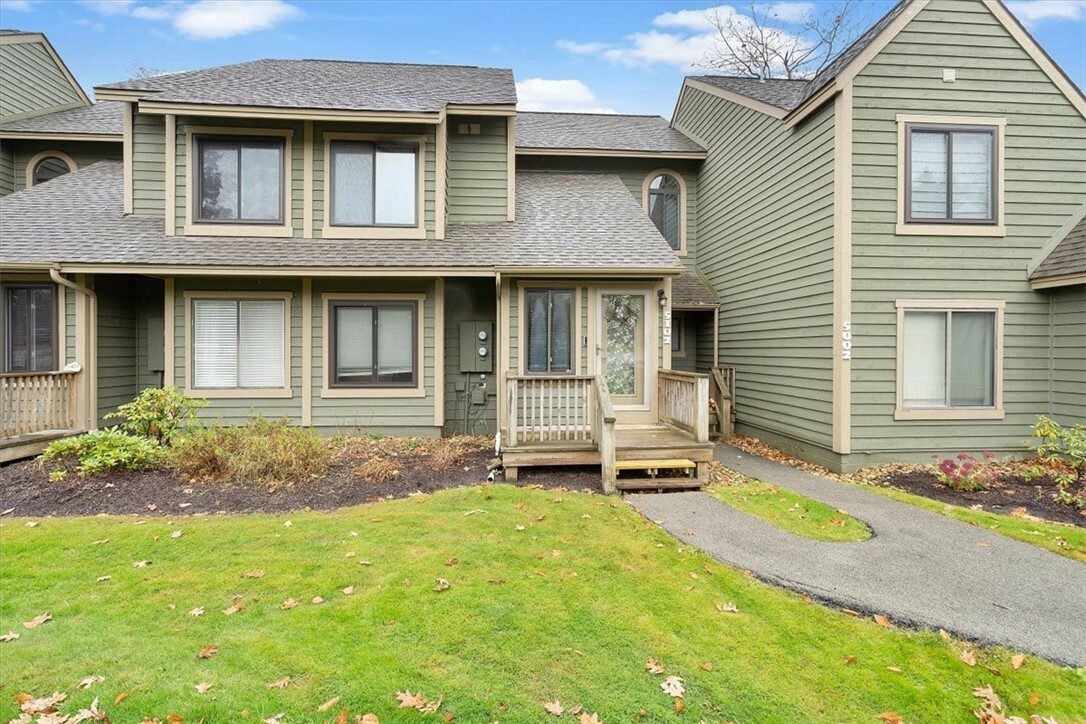 Property Photo: 5102 Summit Drive PA 15502