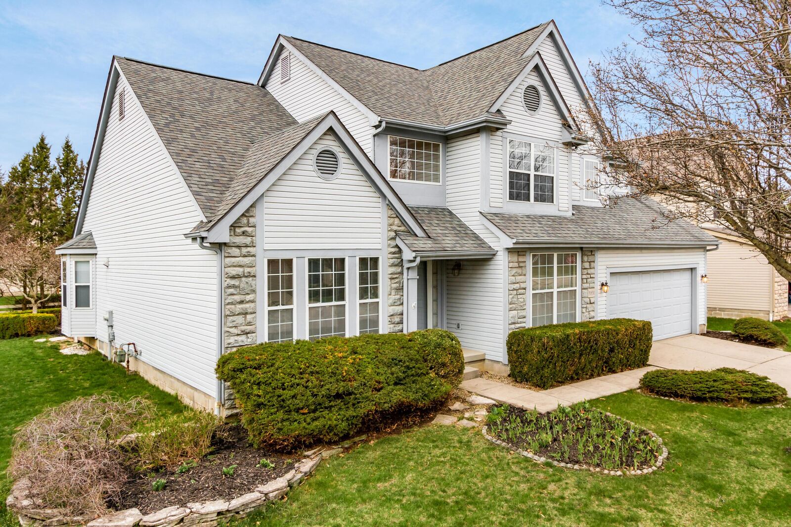 Property Photo:  5831 Castleknock Road  OH 43016 