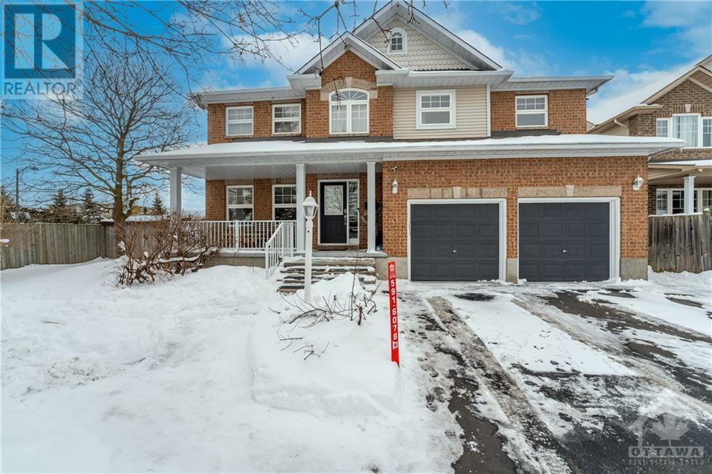 28 Thresher Avenue  Stittsville ON K2S1X8 photo