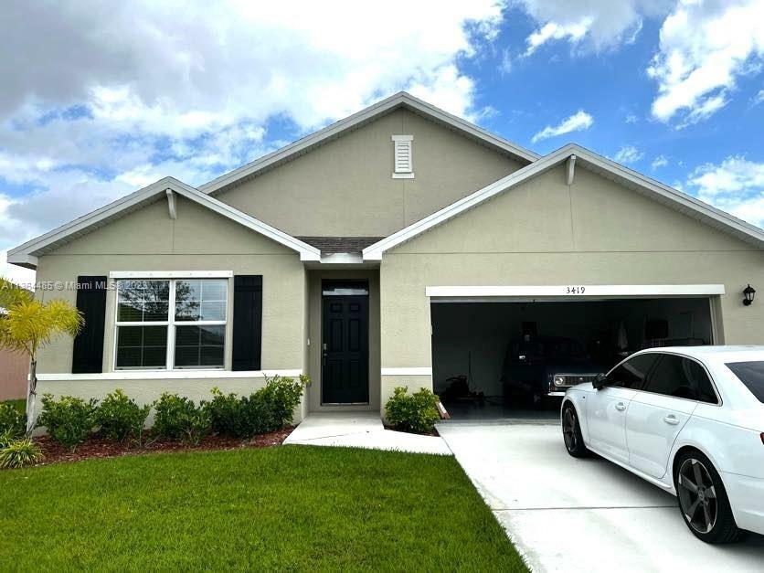 Property Photo:  3419 Trinity Cir 3419  FL 34945 