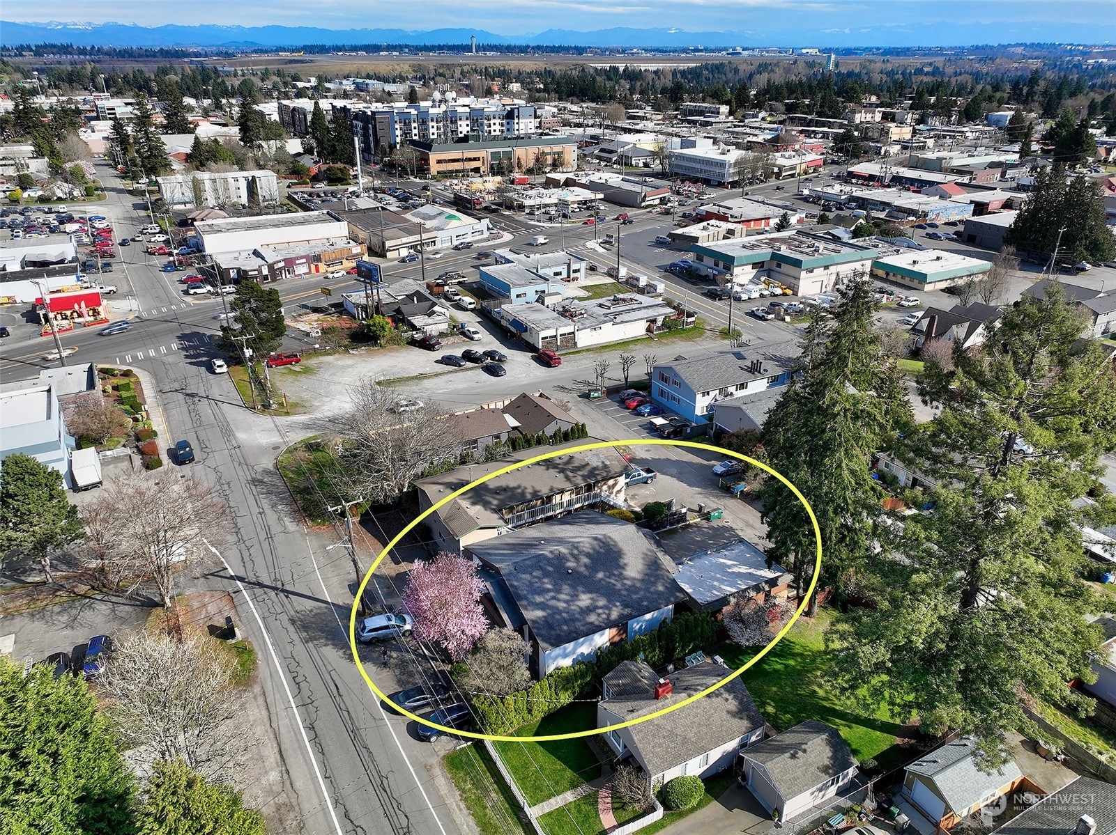 Property Photo: 1015 SW 149th Street WA 98166
