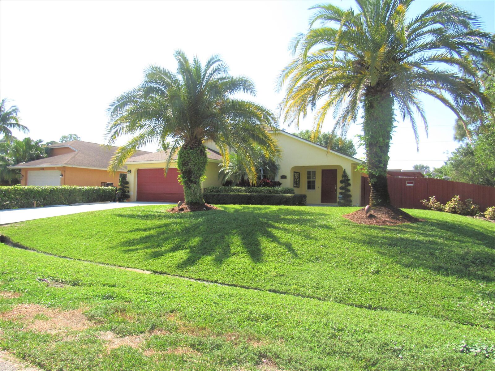 Property Photo: 1242 SW Melrose Avenue FL 34953
