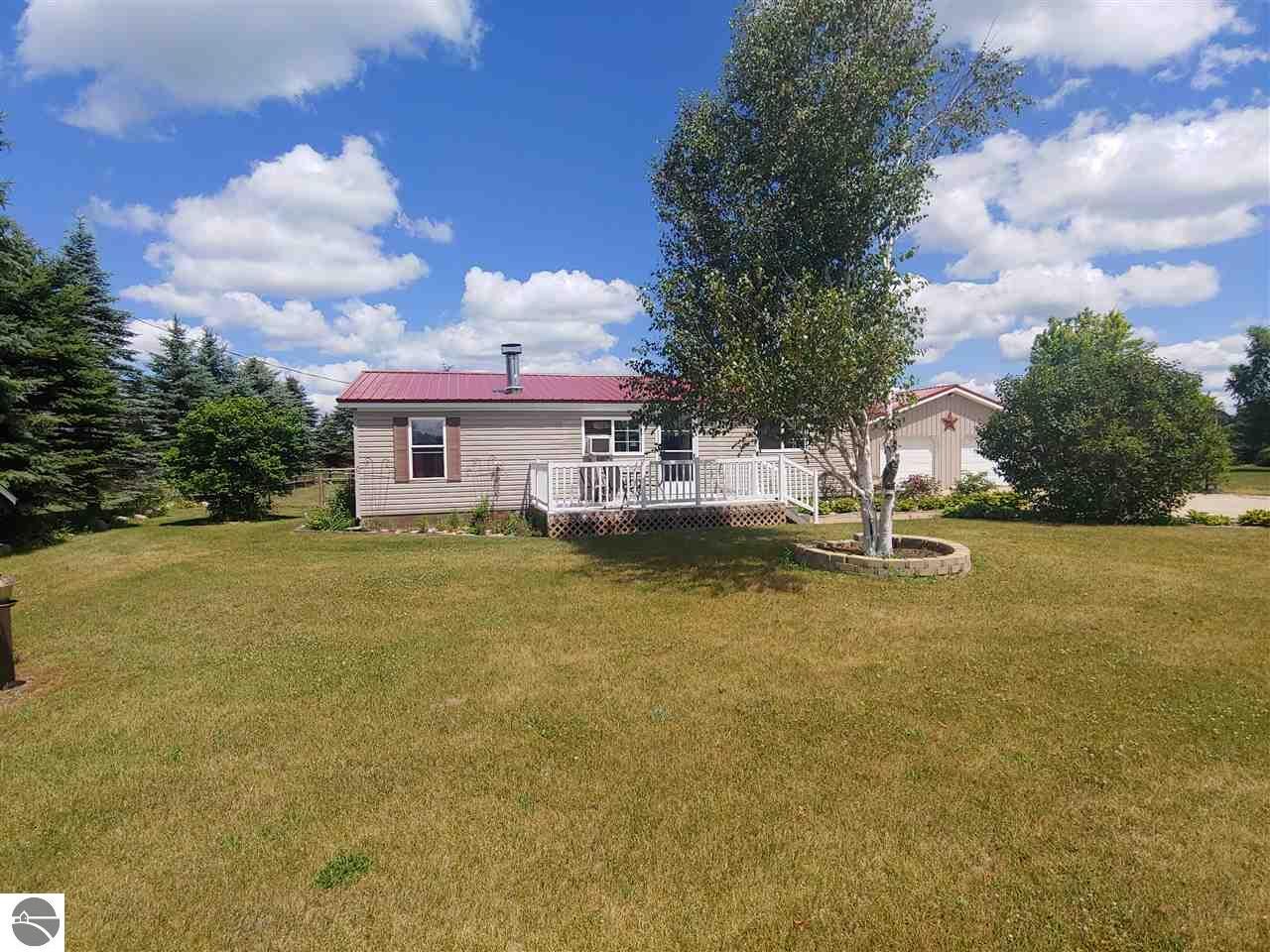 Property Photo:  934 W 34 Road  MI 49618 
