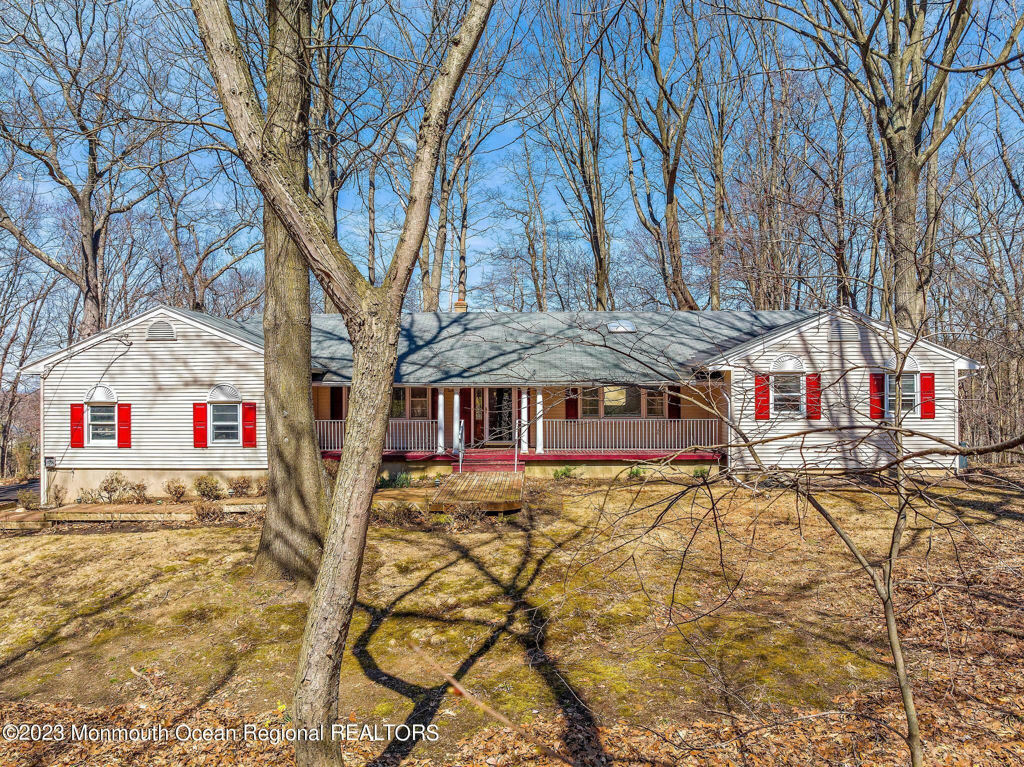 Property Photo:  5 Edgewood Drive  NJ 07733 