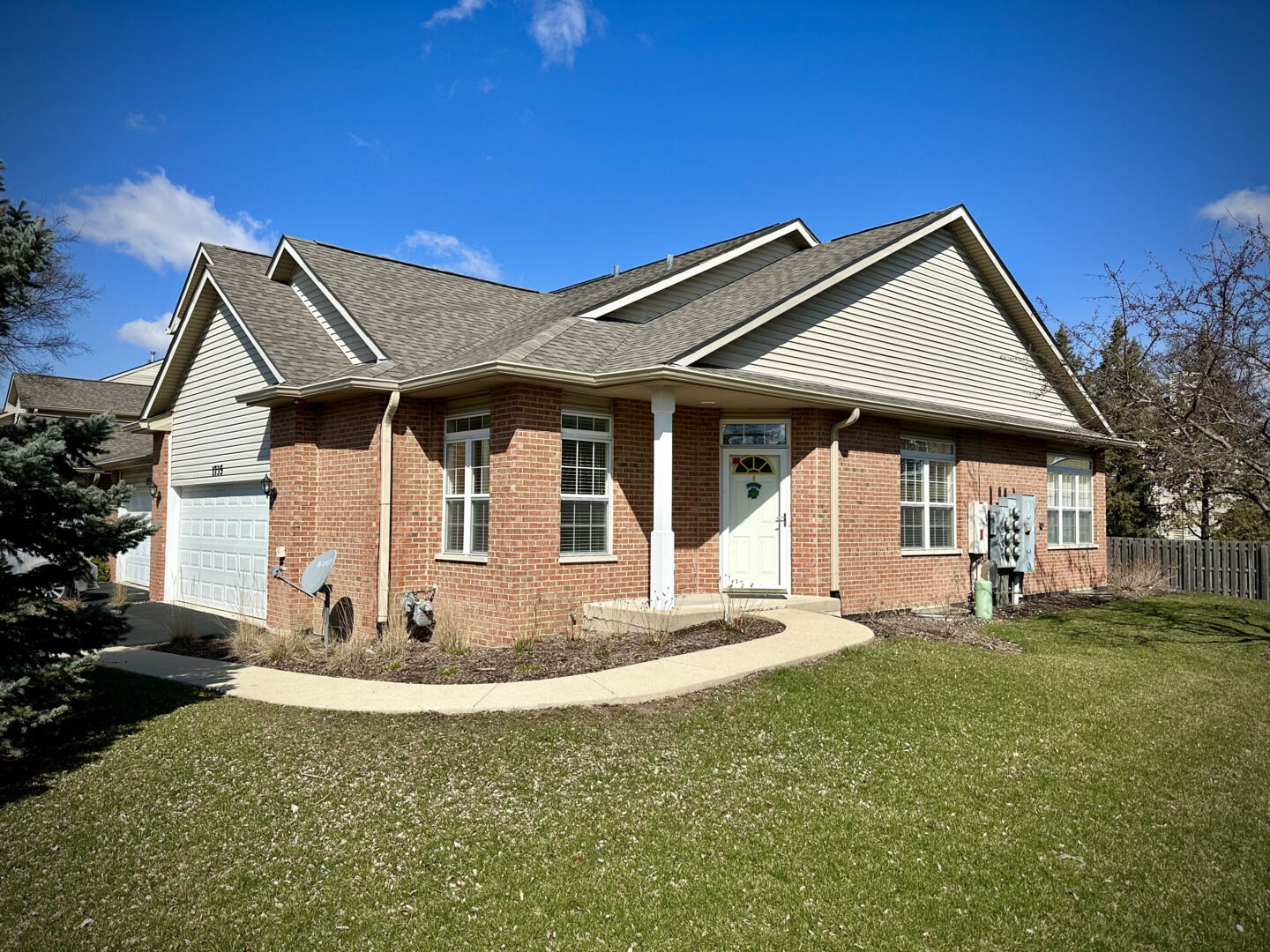 Property Photo: 1735 Windward Avenue IL 60563