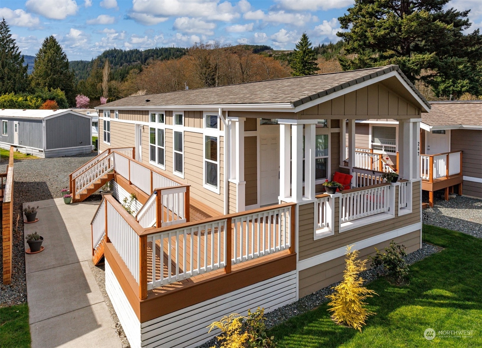Property Photo: 921 Autumn Lane 247 WA 98229
