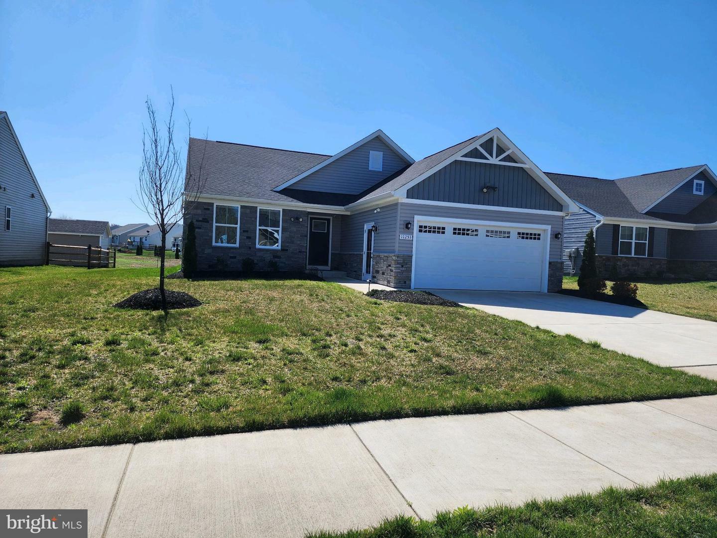 Property Photo: 11253 Emerald Drive VA 22485