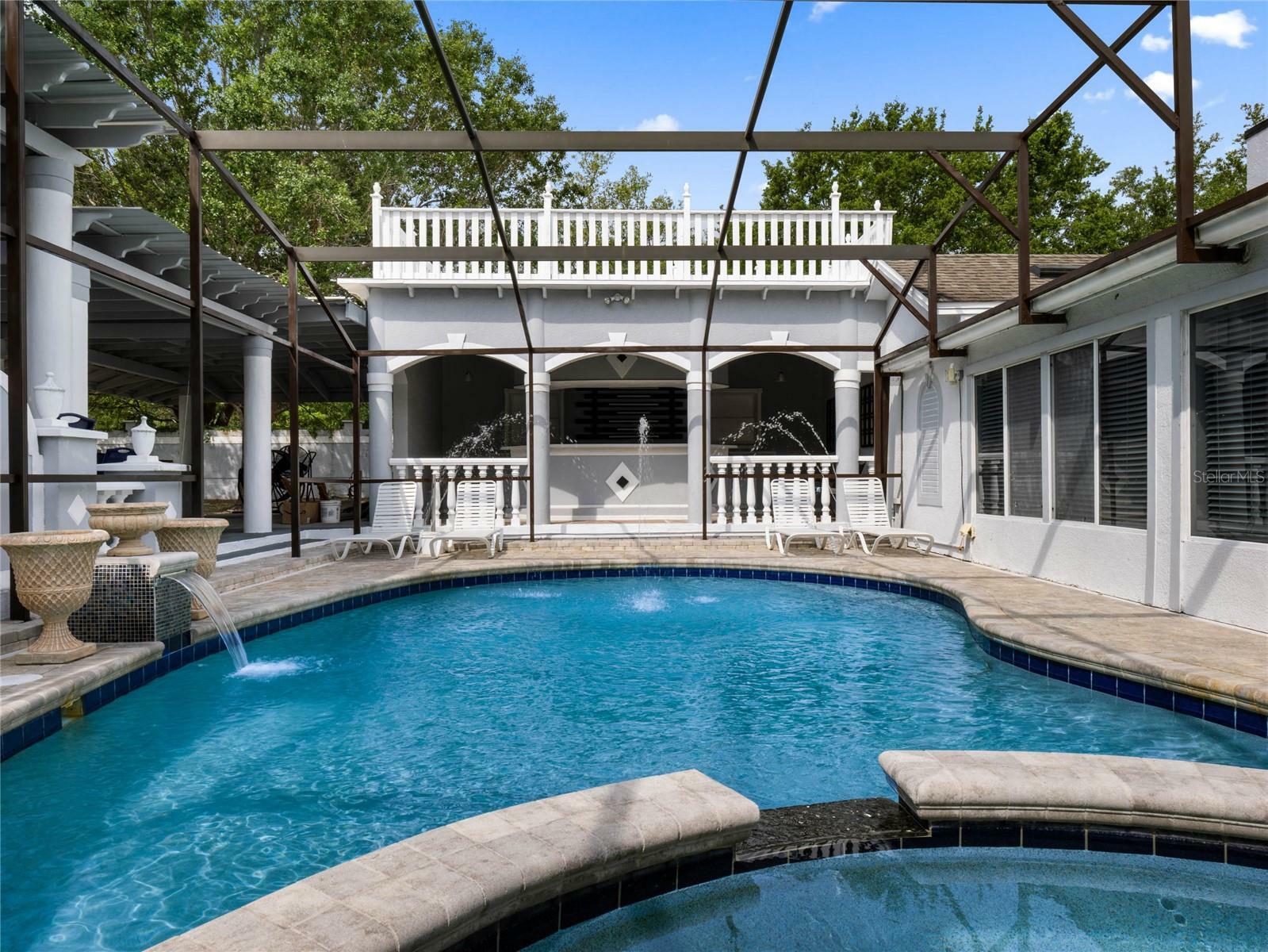 Property Photo: 8162 Oak Park Road FL 32819