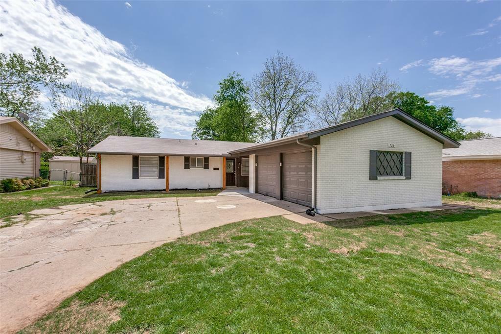 Property Photo:  723 Maryland Drive  TX 75080 