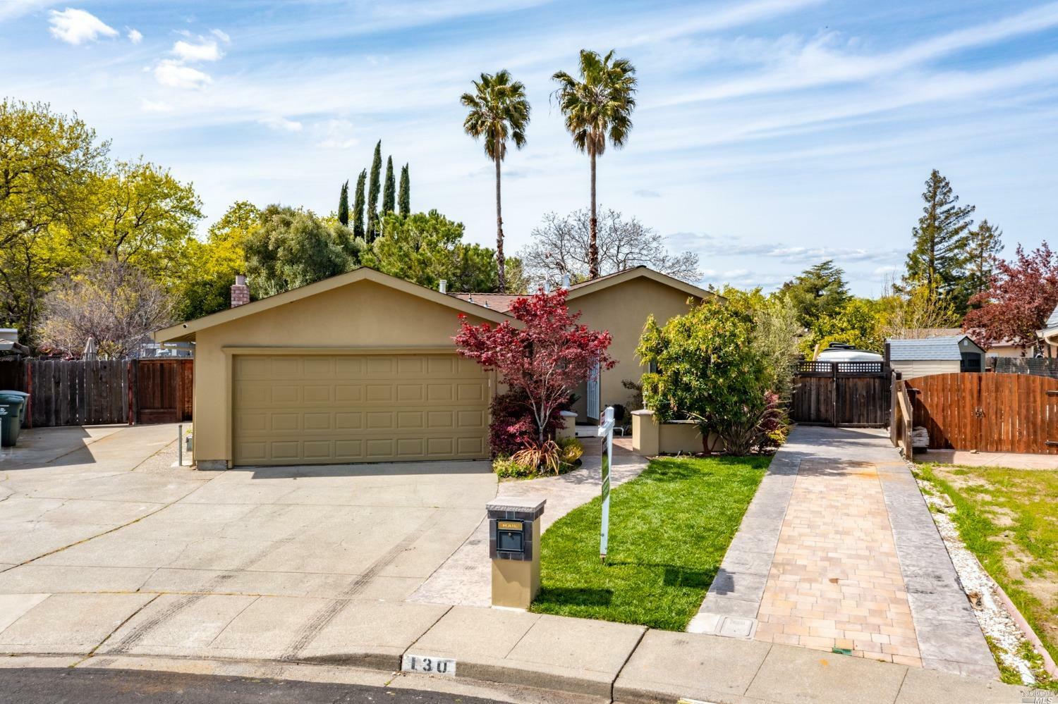 Property Photo: 130 Troy Court CA 95687