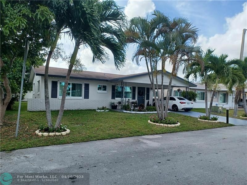 Property Photo:  5907 NW 74th Ave  FL 33321 