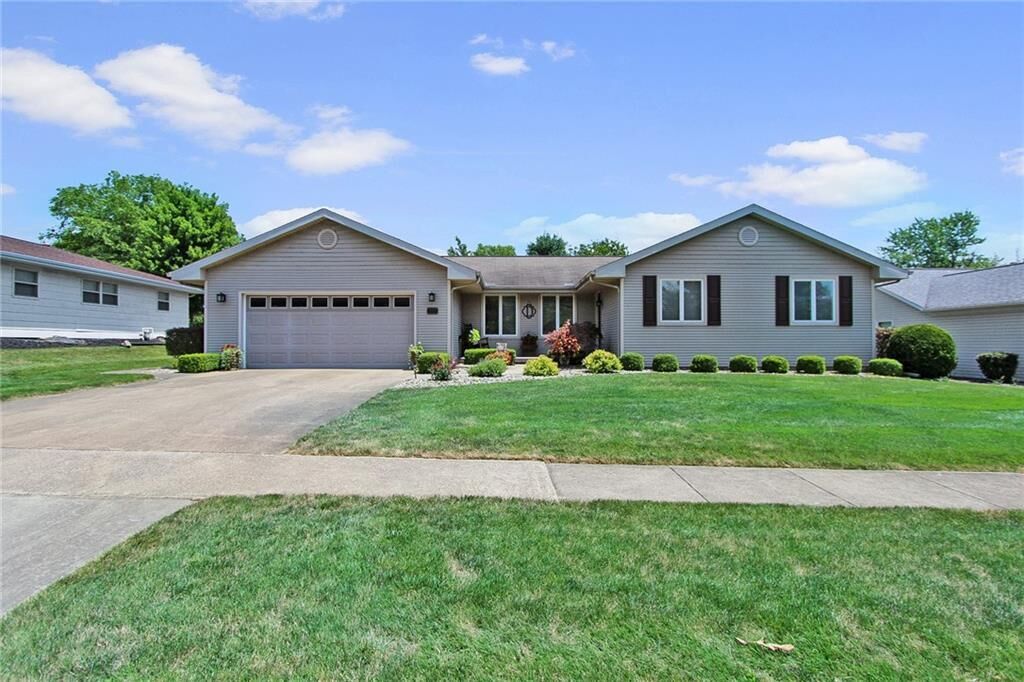 Property Photo:  2235 Eden Drive   61920 