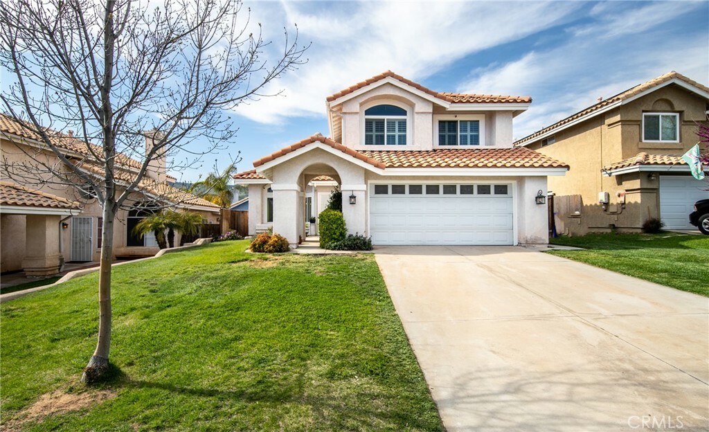 Property Photo:  34972 Hollyoak Way  CA 92399 